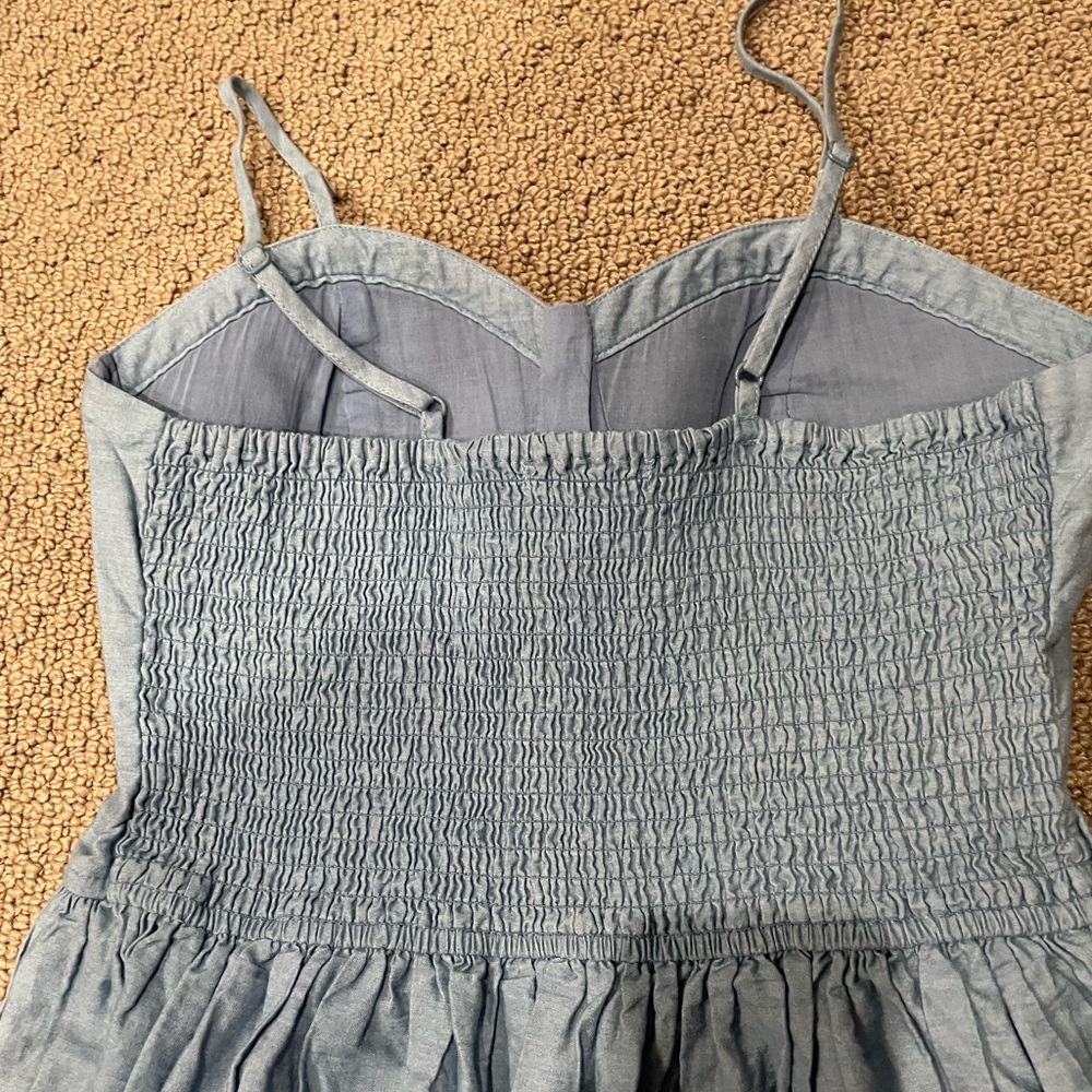 Light blue white prints, medium, 2 side pockets, thin straps n short dress